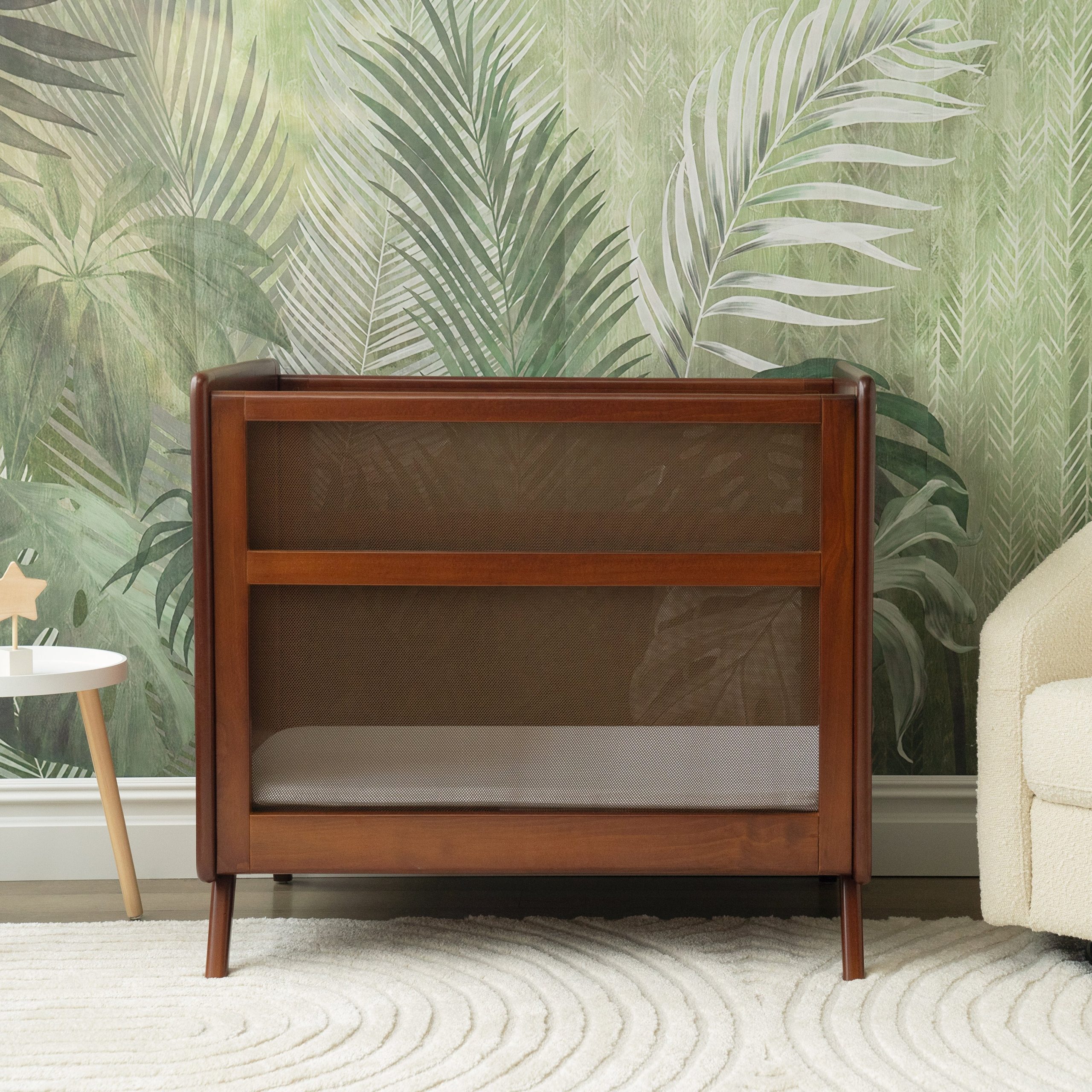 5175_HALO_Mini_Crib_Walnut_14.jpg